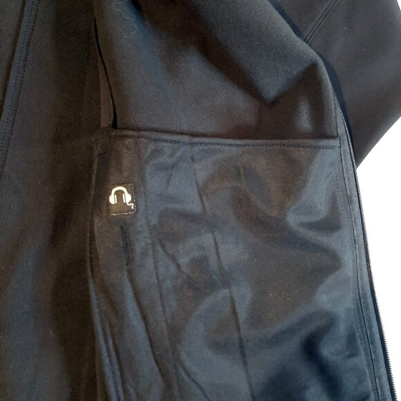 The Divergent Series Insurgent film crew Jacket mens Large Core 365 NorthEnd NWT - Picture 6 of 9